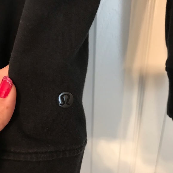 *RARE* Lululemon Cut Above Hoodie (Expression) black size 8 - Picture 6 of 11